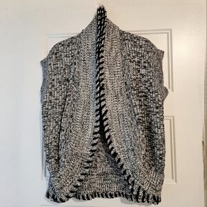 Jenny Black and White Knit Shrug Sleeveless Cardigan Sweater sz xl